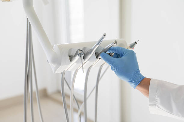24/7 Emergency Teeth Cleaning And Checkup experts in Davenport, IA